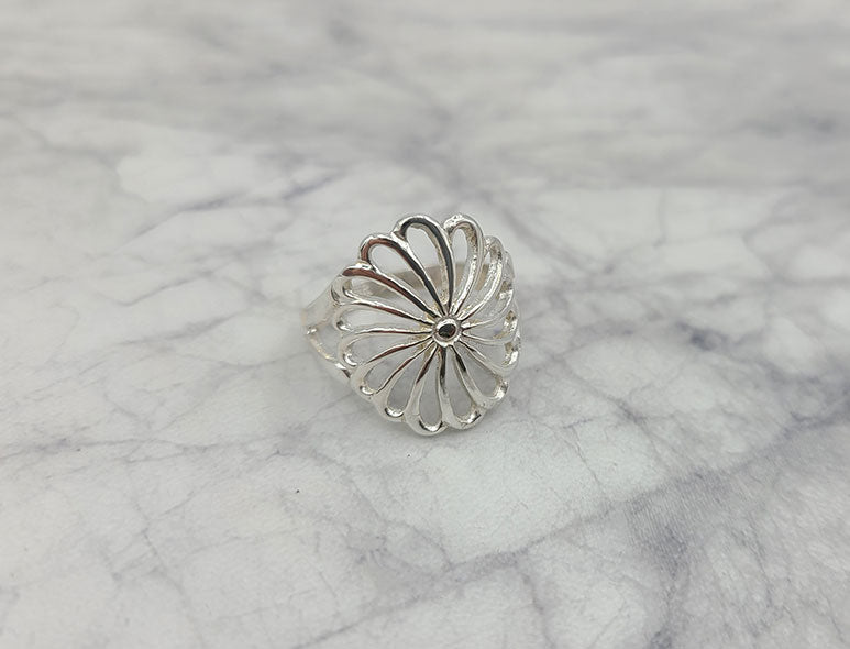 pinwheel ring